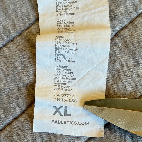 Fabletics White Sports Bra Size XL - Picture 9 of 9